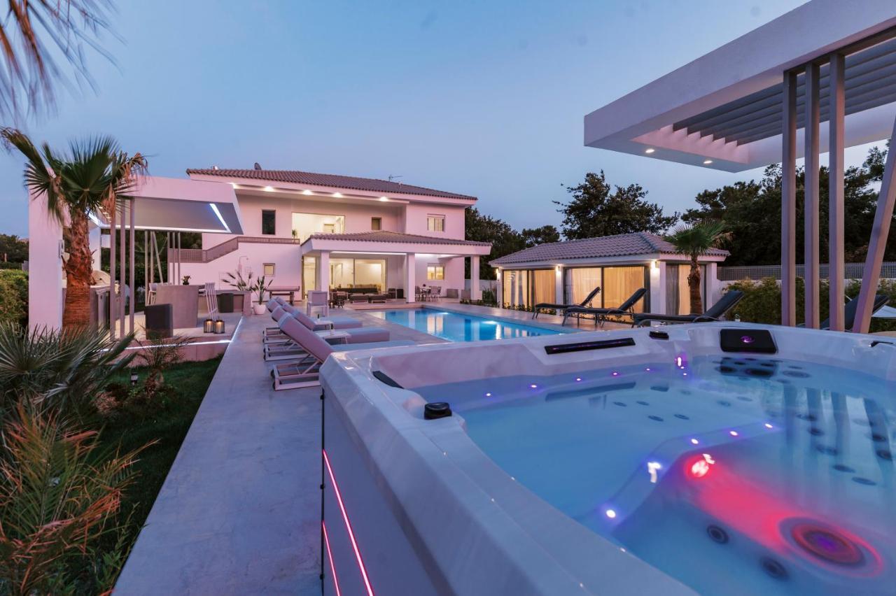 M Mansion Villa Pefki Exterior foto